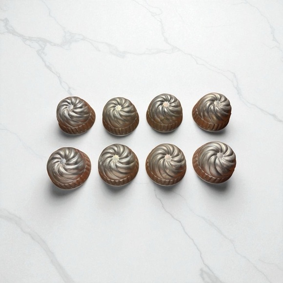 Vtg Aluminum Mini Cake Jello Molds 8-Swirl 6-Fluted Bundt Tart Retro Bakeware - Picture 1 of 5
